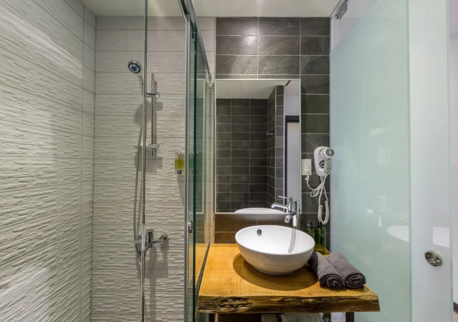 CHECK inn Yilan LuoDong