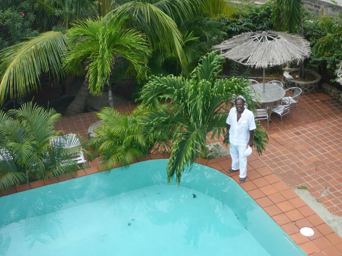 Dennis Hideaway Guesthouse Restaurant