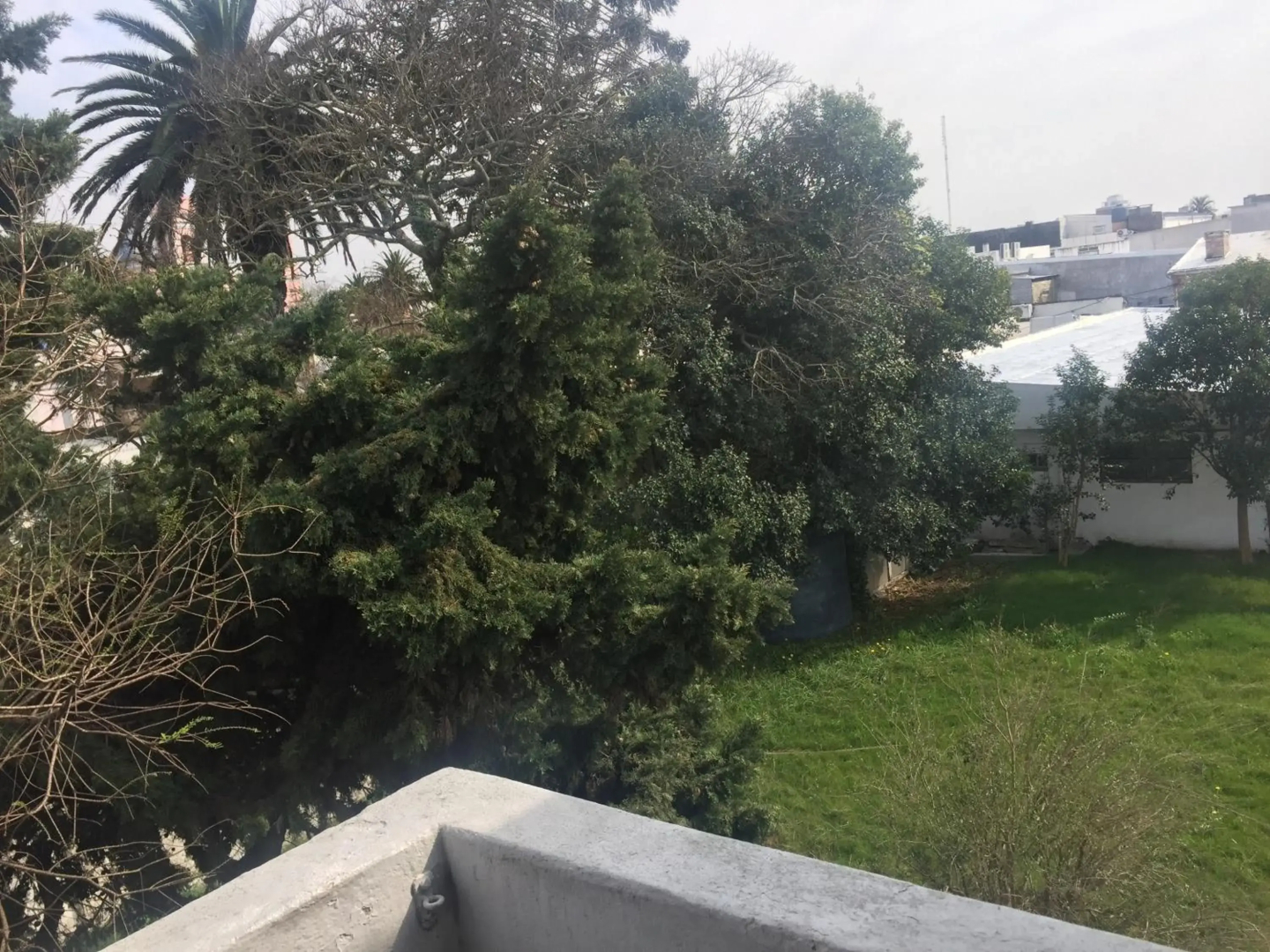 Apartamento aire acondicionado, wifi, Netflix,cerca de la Playa Mansa y Centro Maldonado