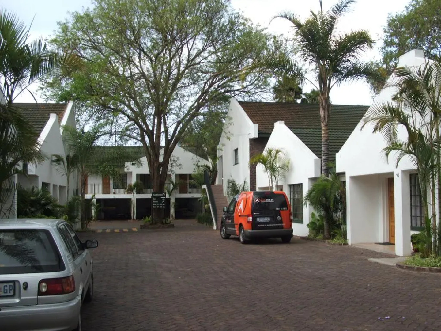 Eskulaap Hotel and Conference