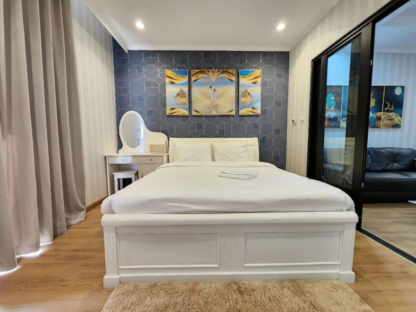 Vinhomes Royal City