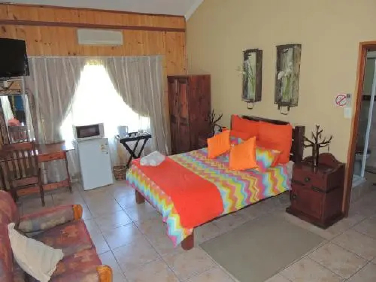 Die Houthuis Guest House