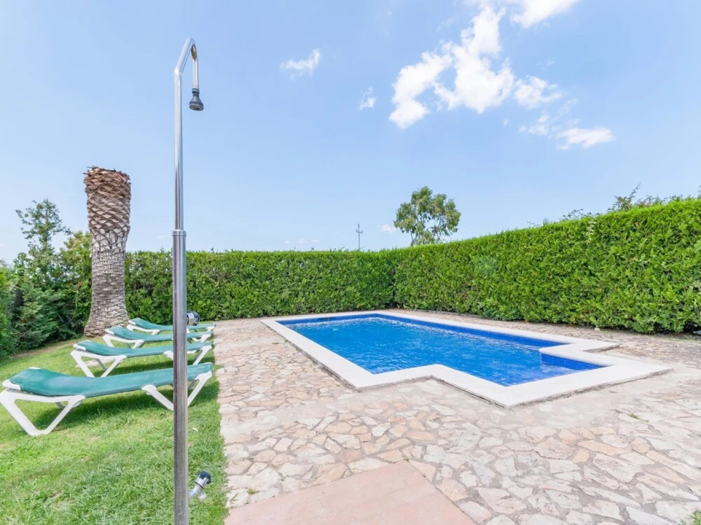 Modern Holiday Home in St Pere Pescador With Private Pool