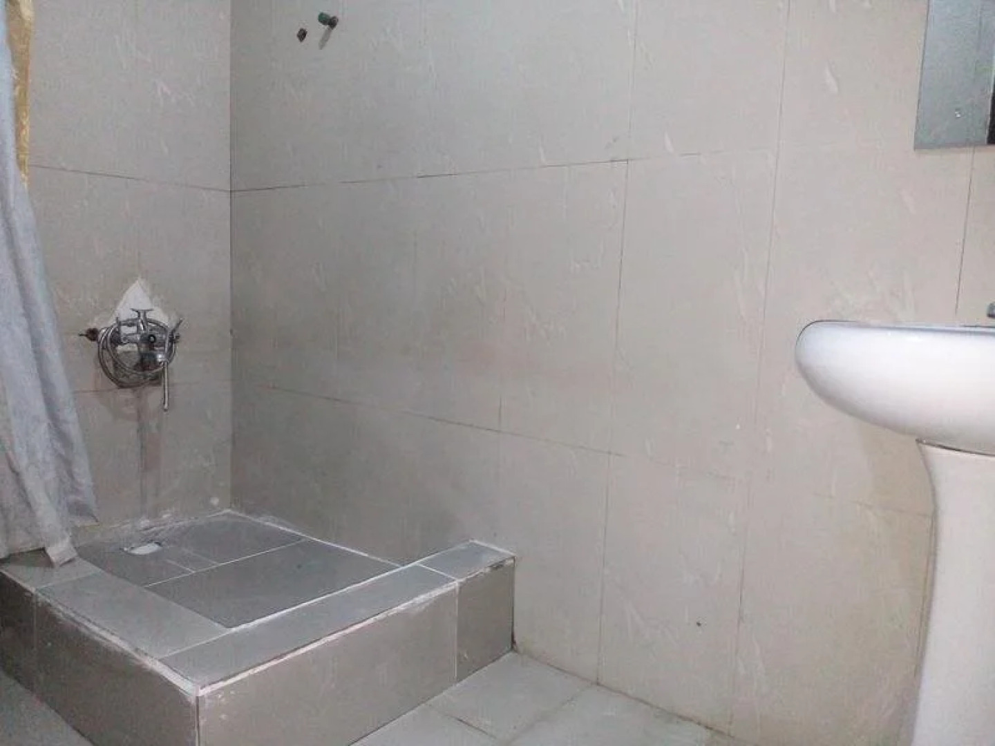 Ashosh Hotel Felele Rab