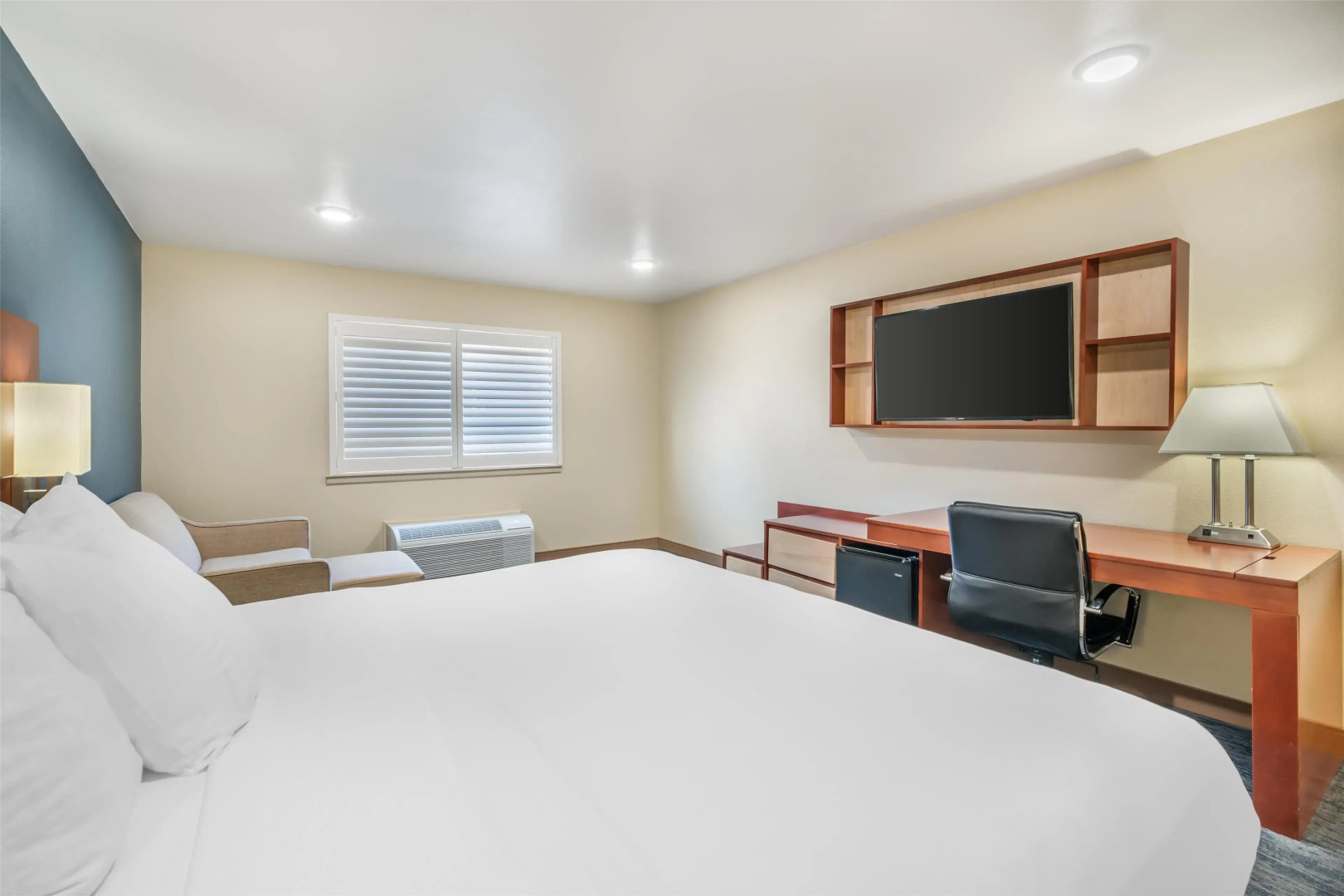 Best Western Plus Clocktower Inn