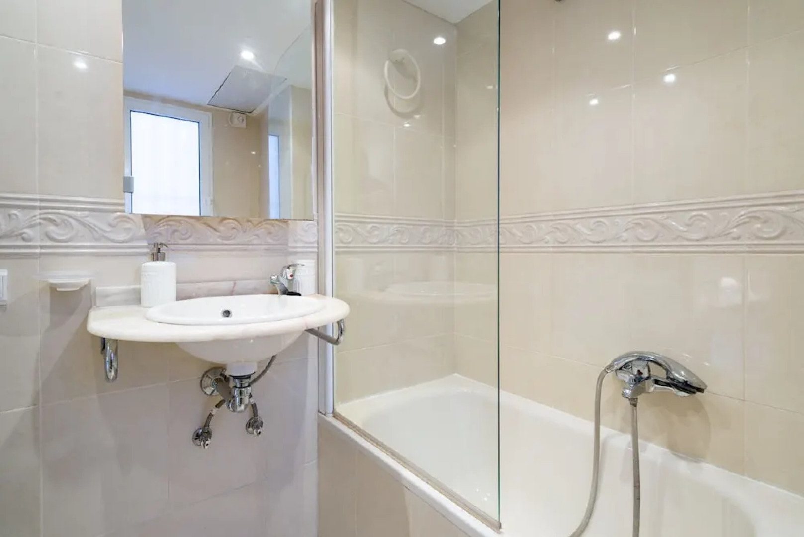 MalagaSuite Front Beach Malagueta