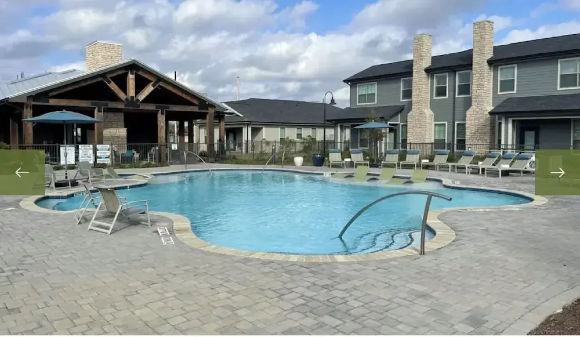 Landing Apartments Waller