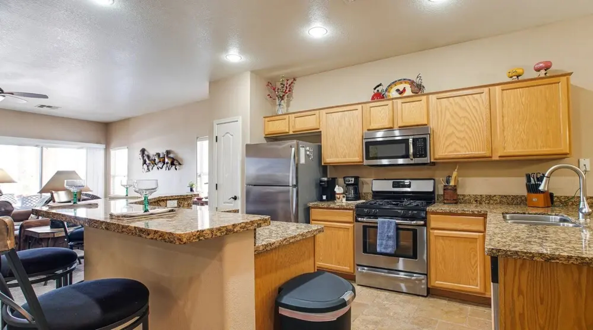 120th Avondale 3 Bedroom Home by RedAwning