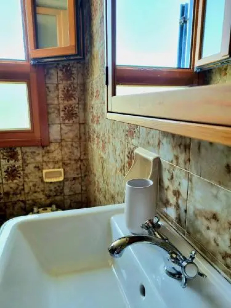 All Season Lovely Seafront Cottage