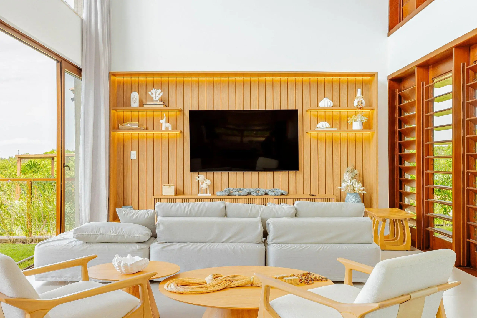 PF54 Casa Alto Padrão 5 Suítes com Diarista Inclusa - Praia do Forte