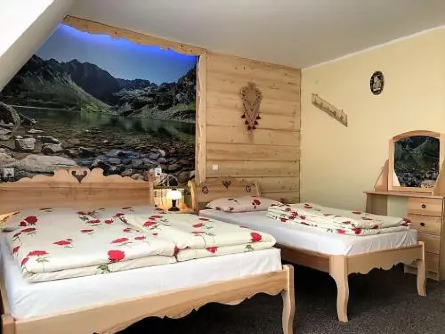 Chatka U Hazy Regionalne Pokoje