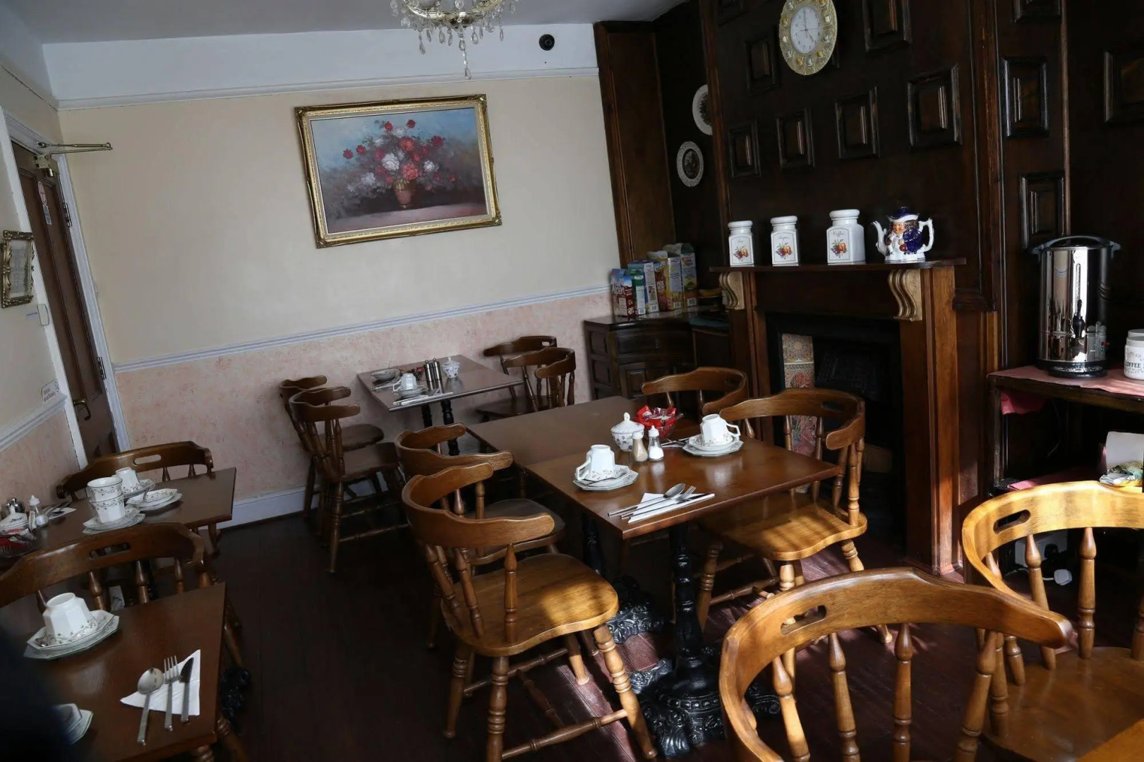 All Seasons Guest House