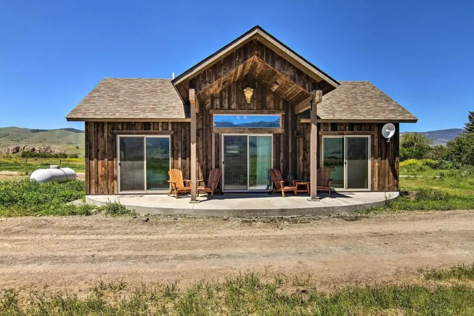 Peaceful Mtn Retreat ~ 43 Mi to Yellowstone!