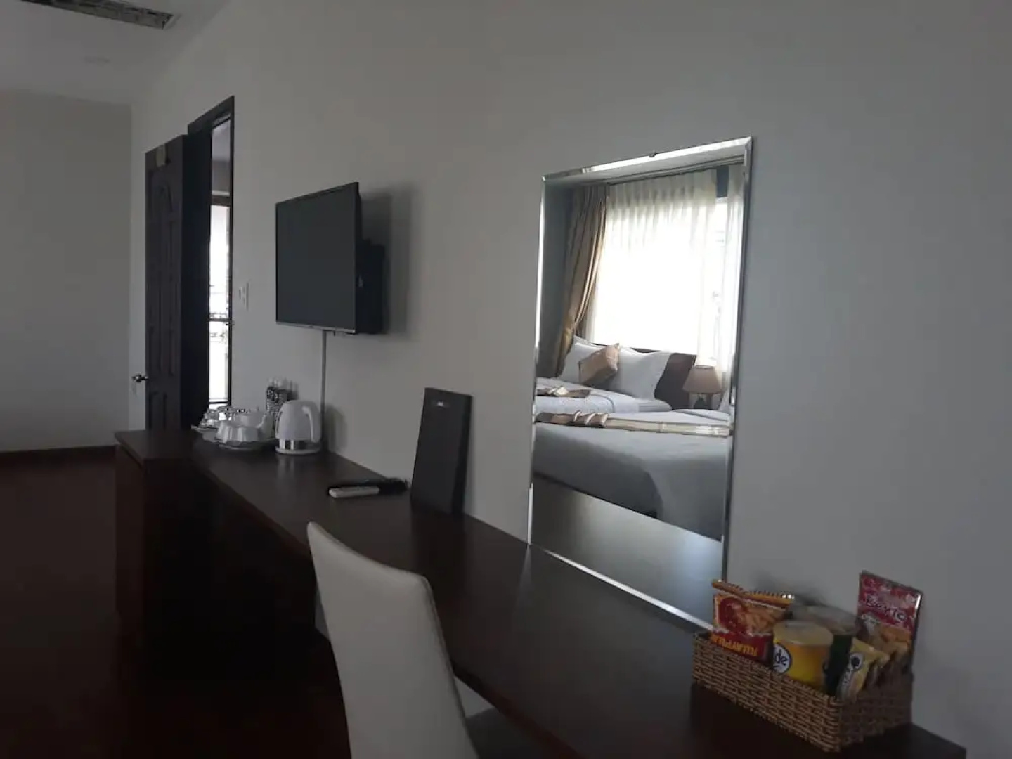 Sandals Hotel