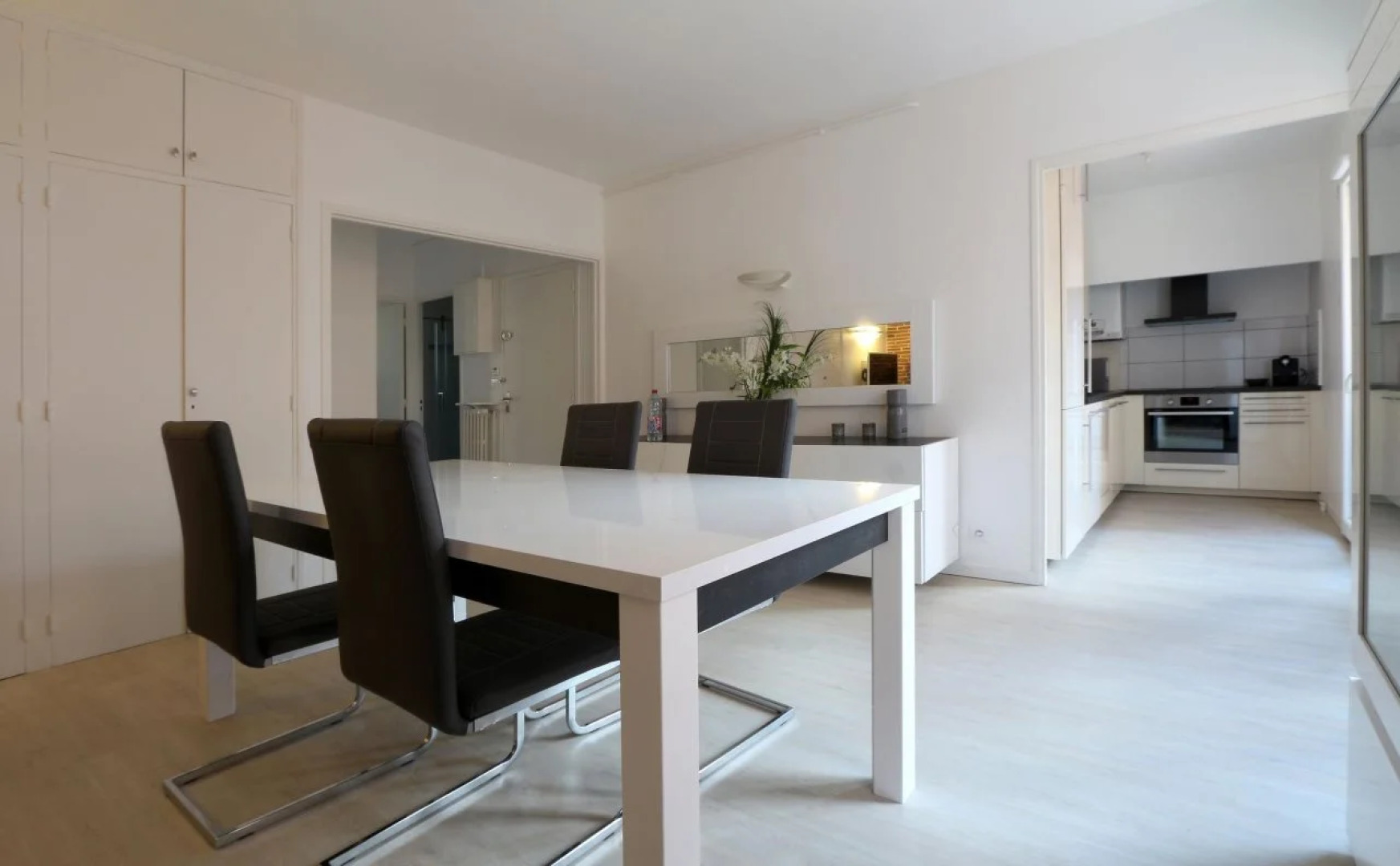 Apartments Riverside Toulouse, the ART of hosting