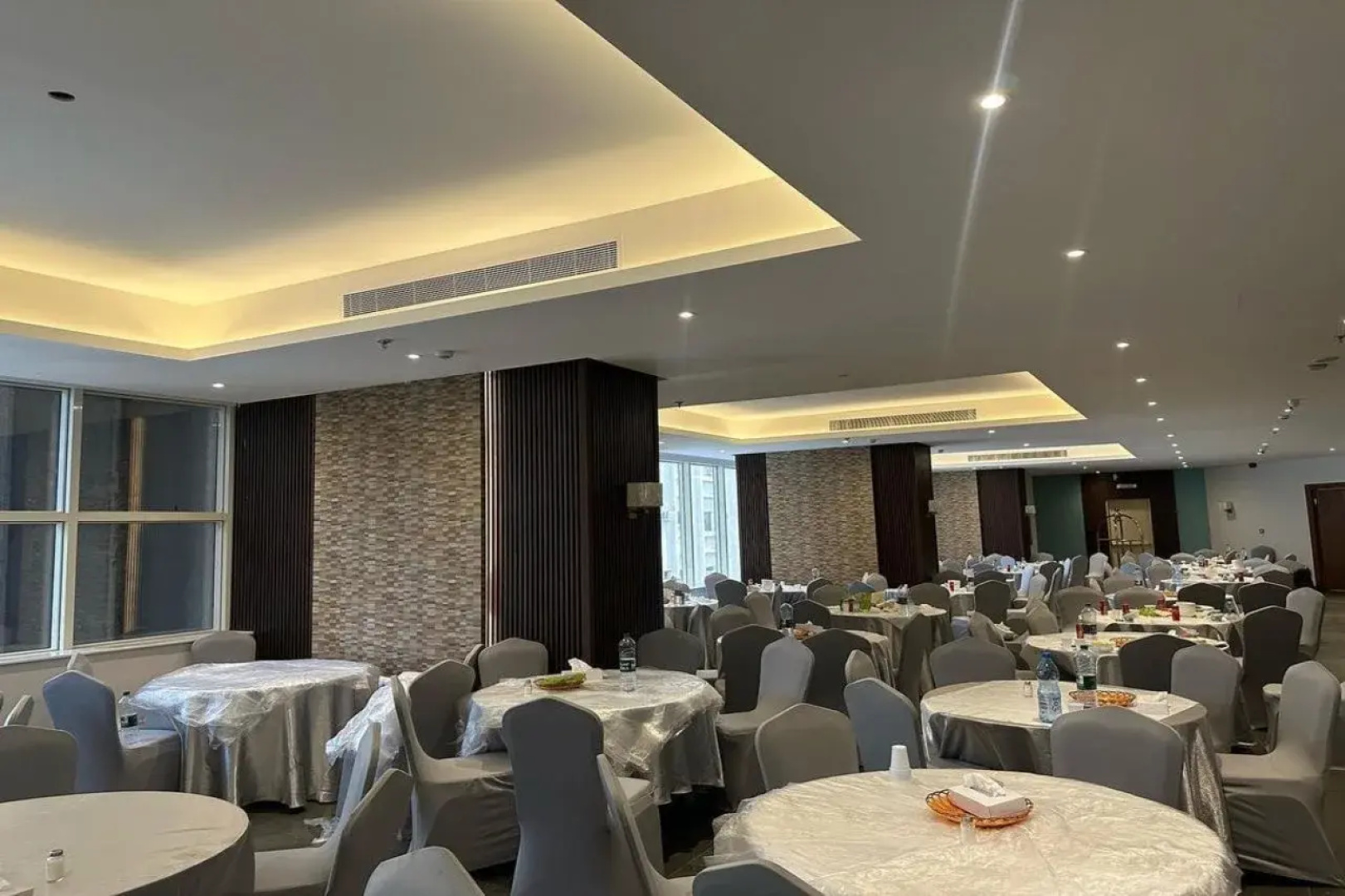 Elaf Qinwan Hotel
