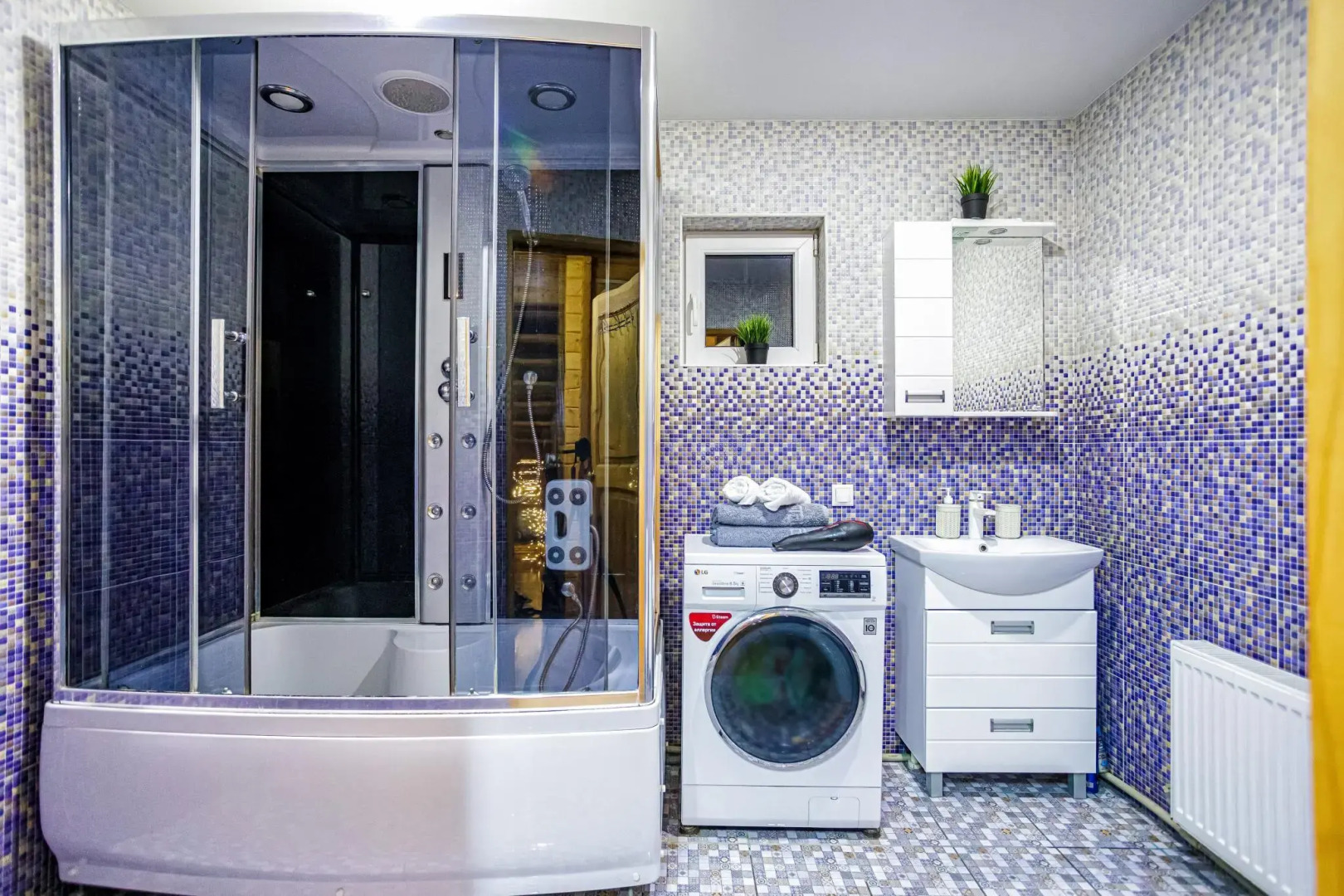 Агой-Шале семейный 12-местный коттедж