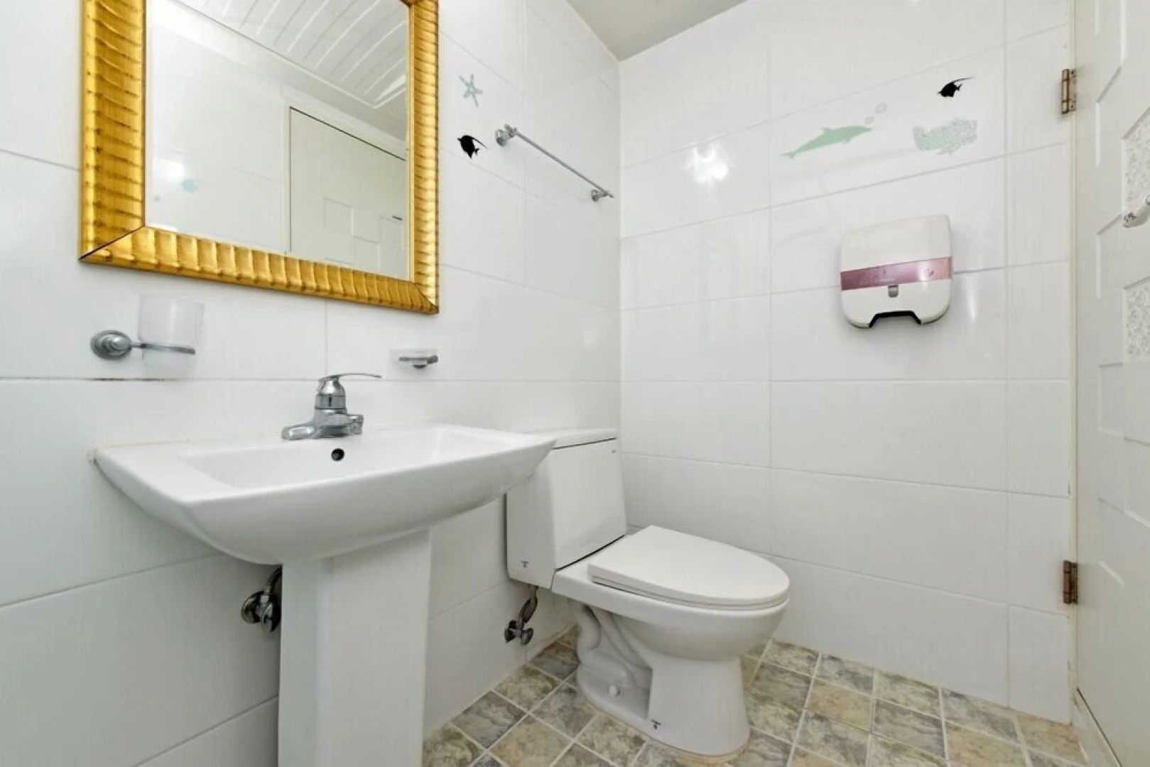 Namhae Bluemare Pension