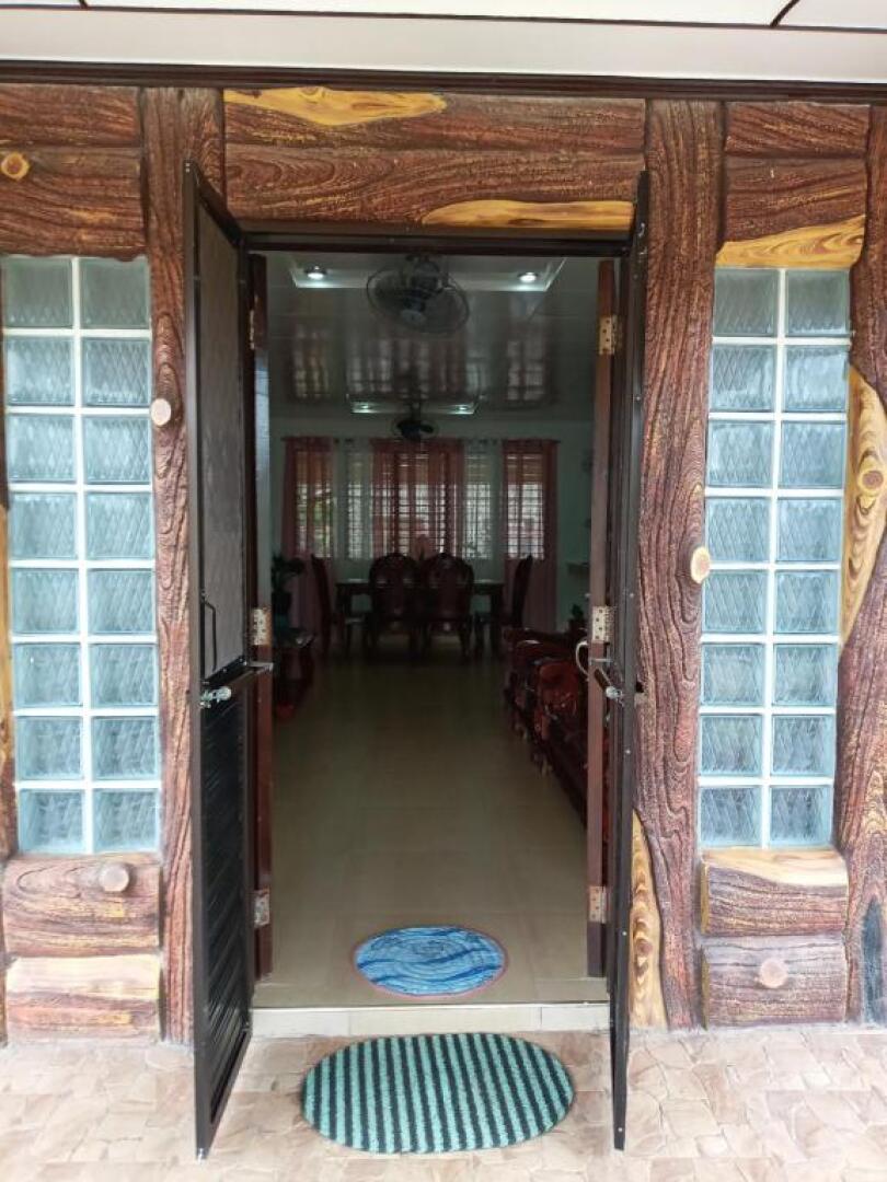 Vievan's transient house