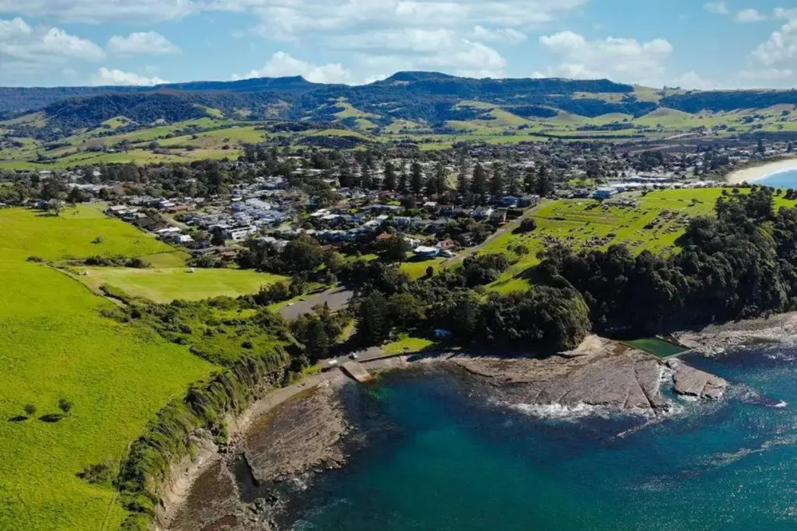 Seaview at Gerringong - newly listed for holidays