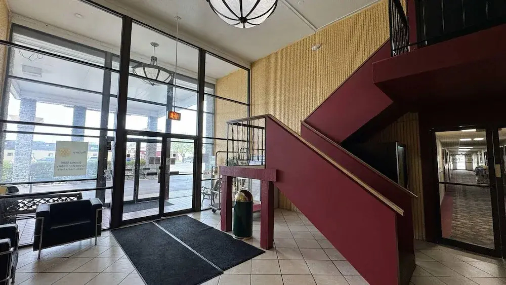 Crookston Inn & Convention Center