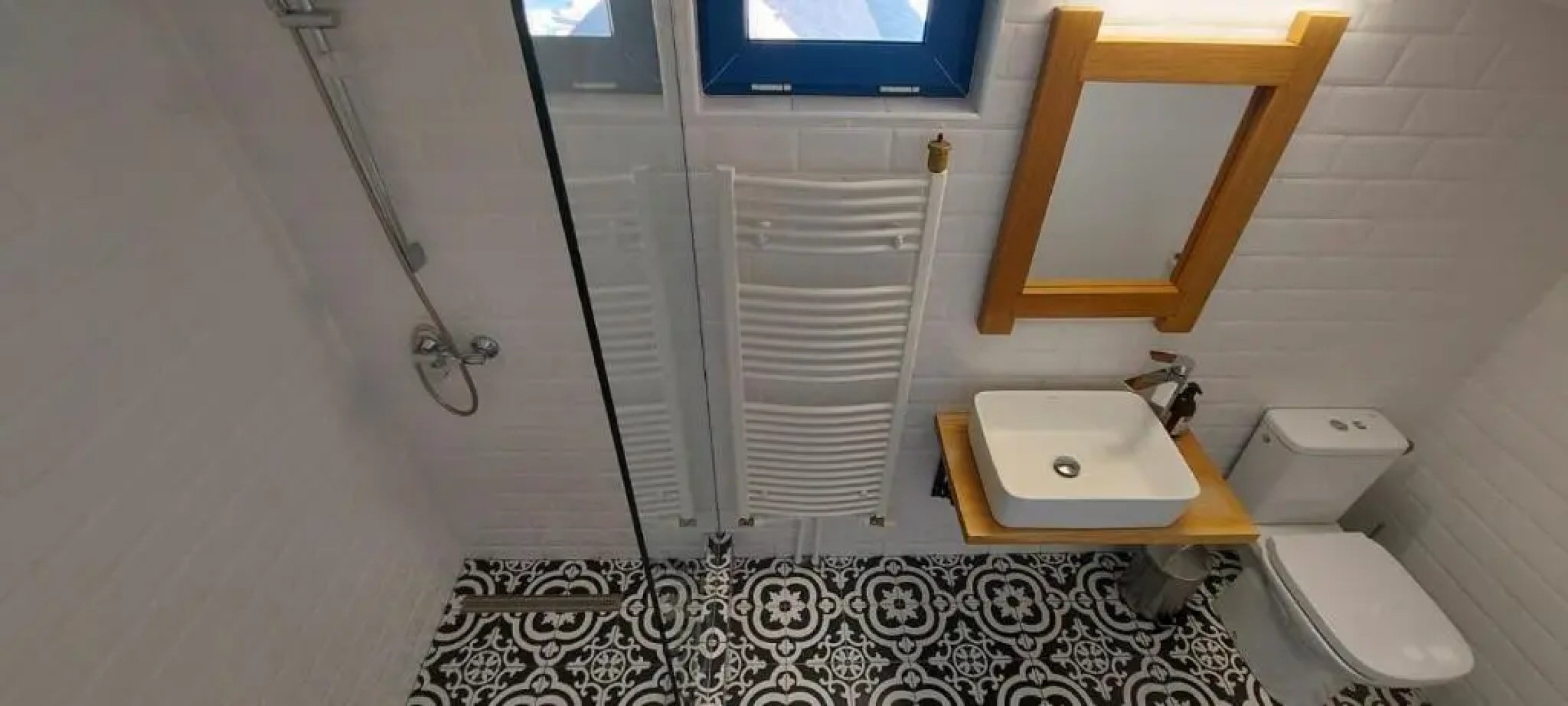 Delta Summer House Crisan