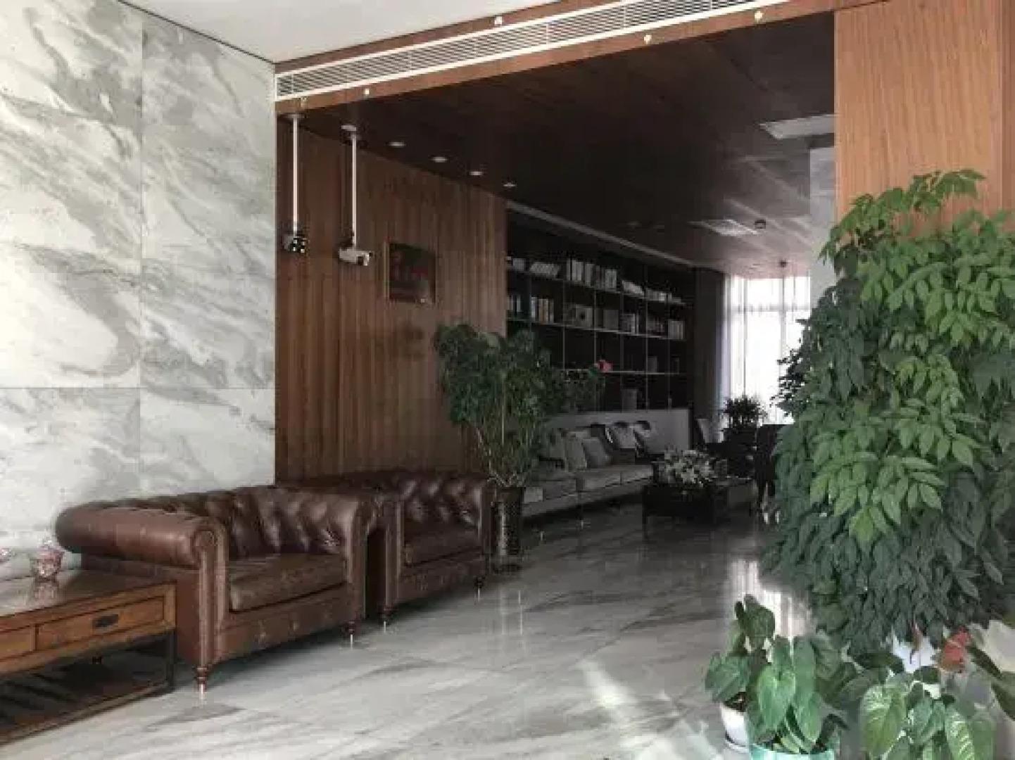 Ala Shankou Yunfi International Hotel Limit