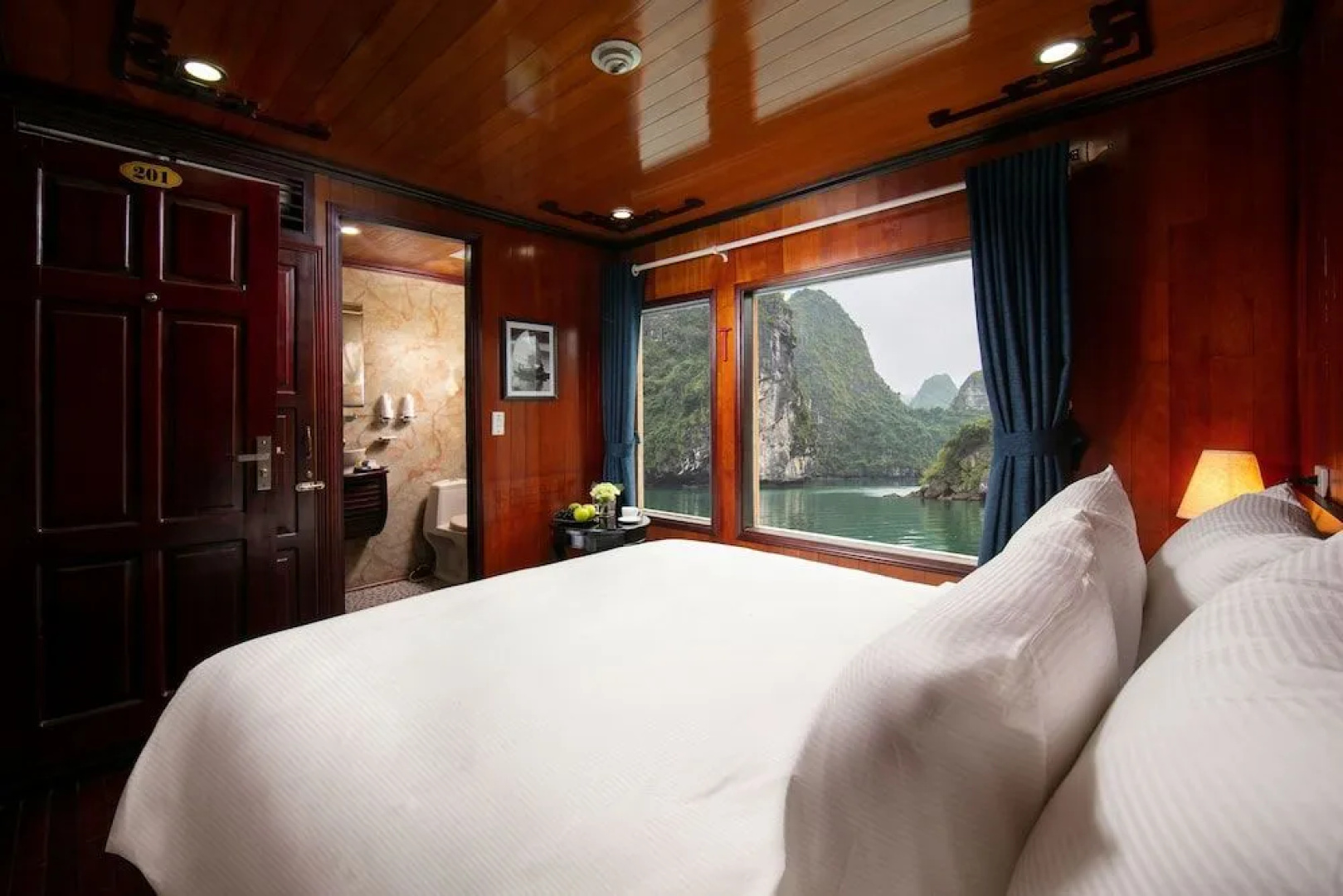 Flamingo Luxury Cruises