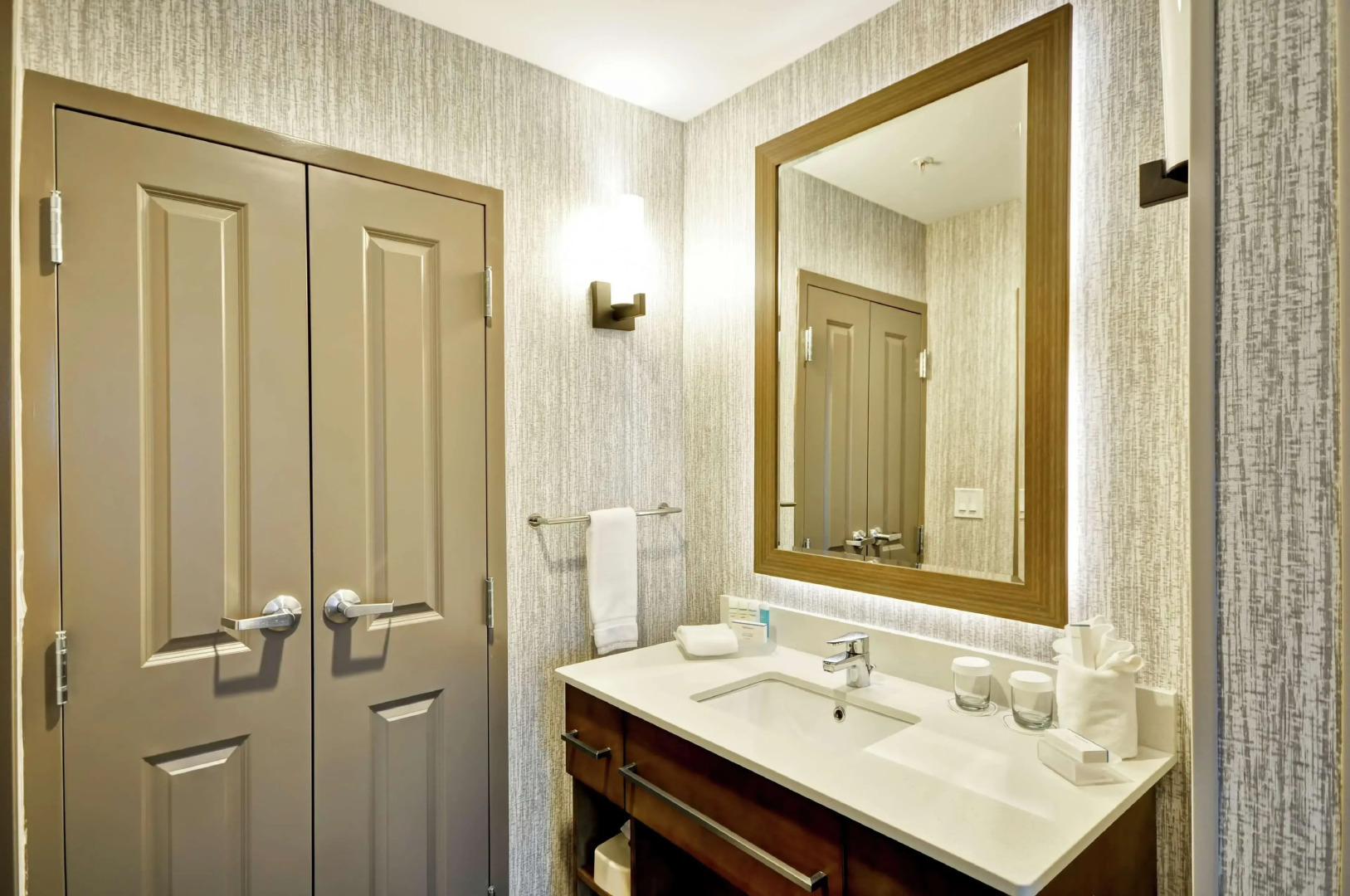 Homewood Suites by Hilton Cincinnati/West Chester