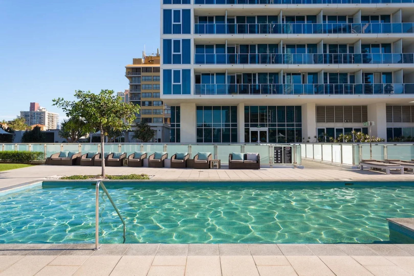 H Residences by Holiday Holiday