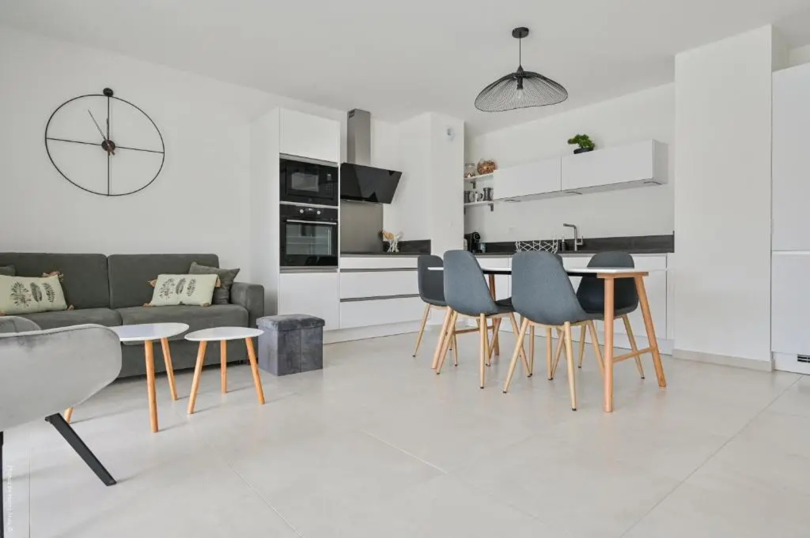 T4 NEUF - JARDIN-TERRASSE ET PISCINE – ACCÈS DIRECT PLAGES ET CENTRE VILLAGE – App C 12