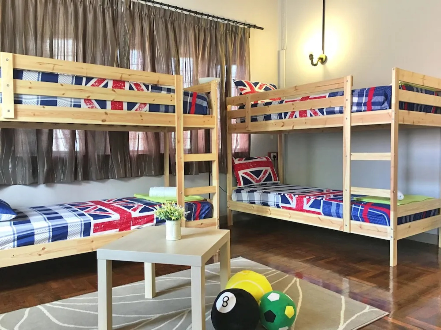 iBook 3 - Beachside Bungalow