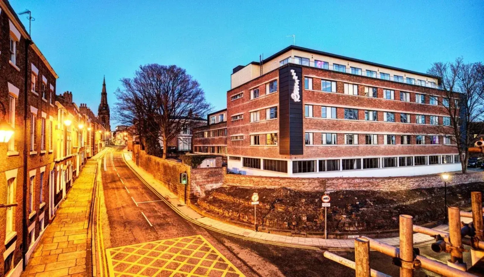 Roomzzz Chester City