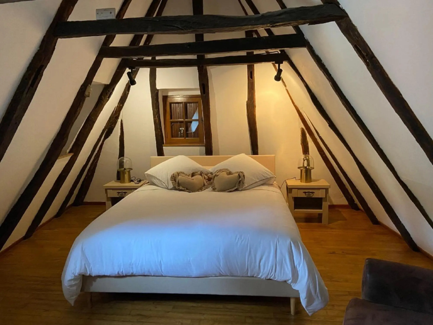 Traditional holiday home in Altillac with private pool