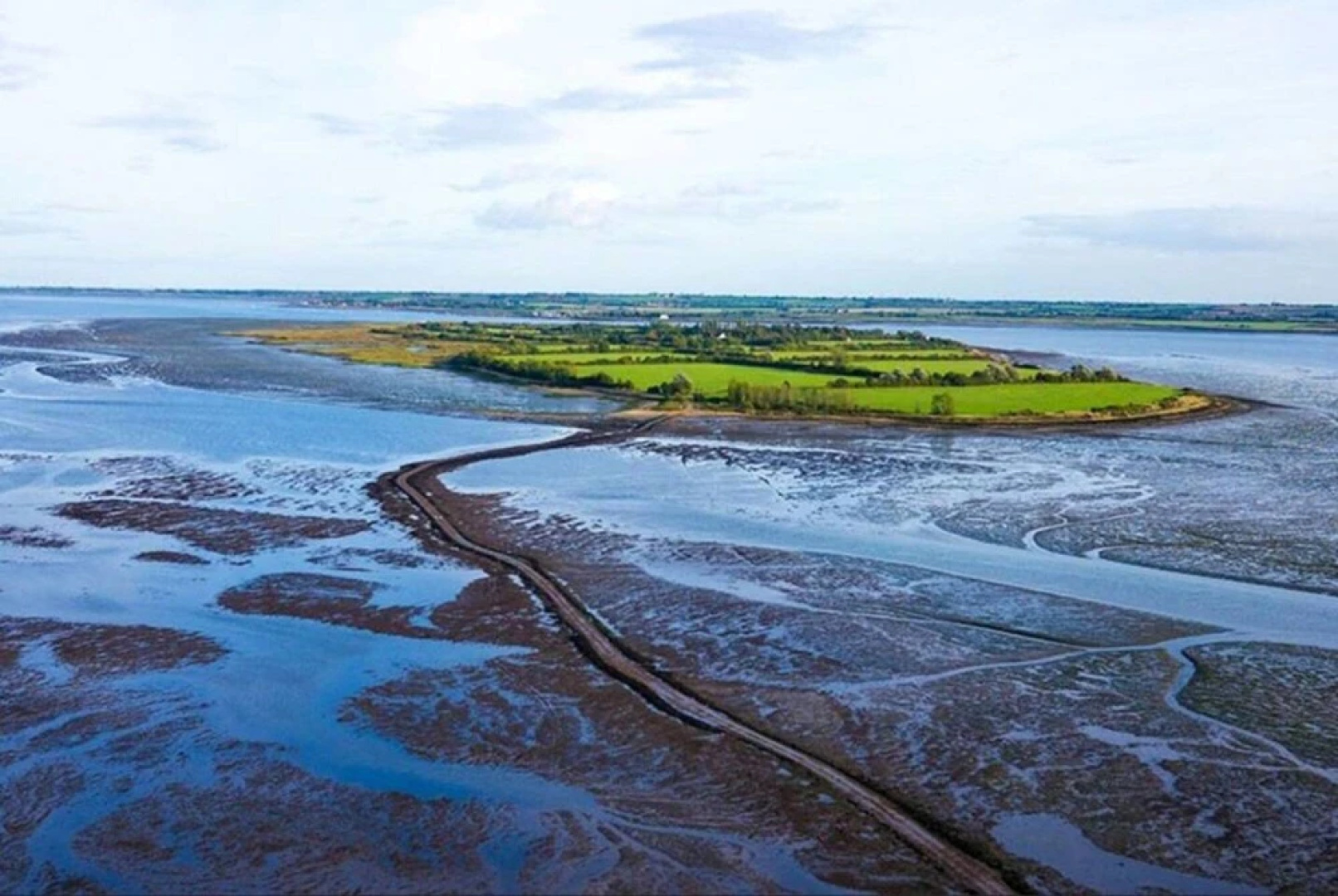 Beehive Cottage / 2-bed Home on Osea Island, Essex
