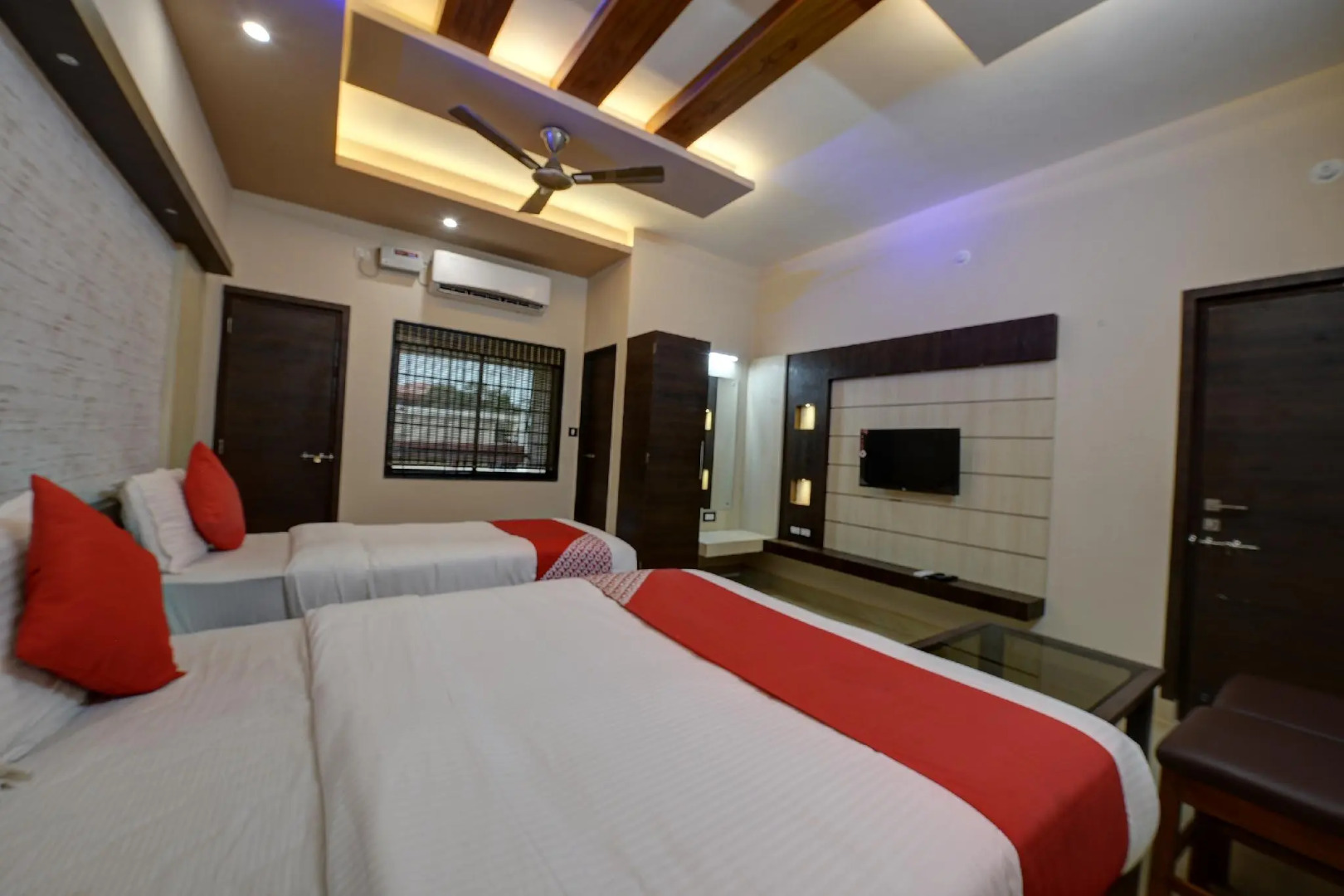OYO 40263 Hotel Sagar Executive
