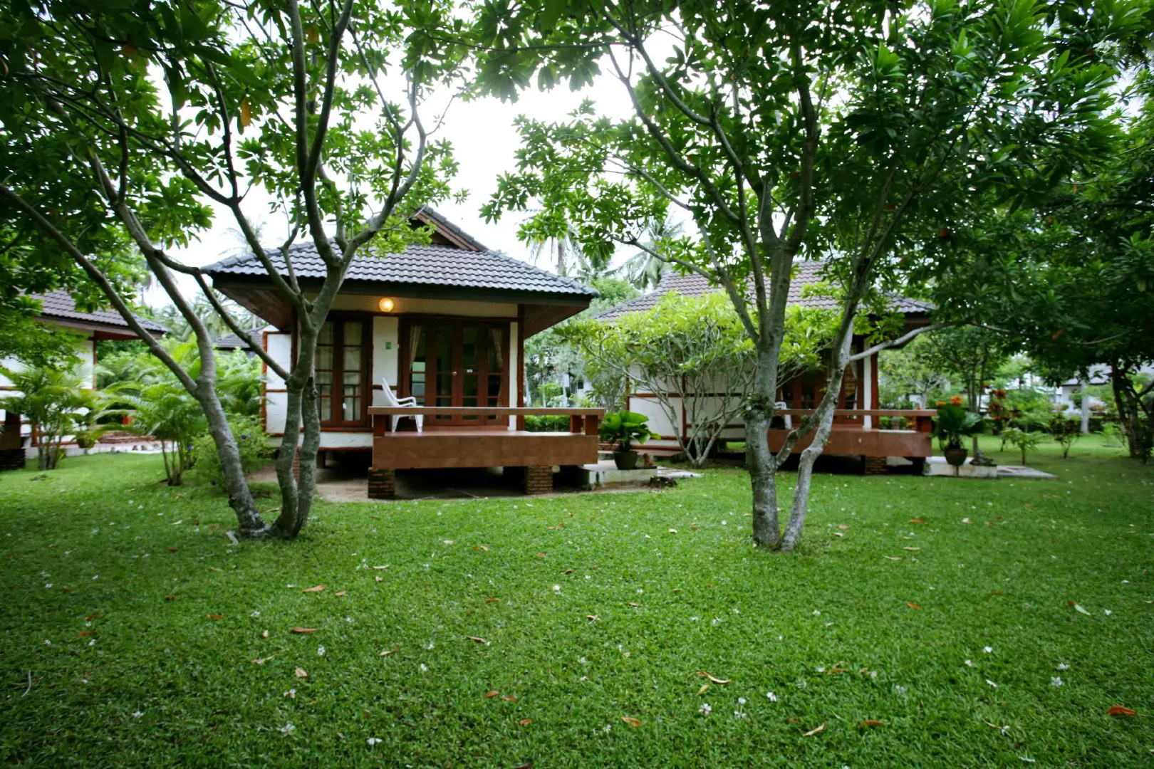 Suan Bankrut Beach Resort