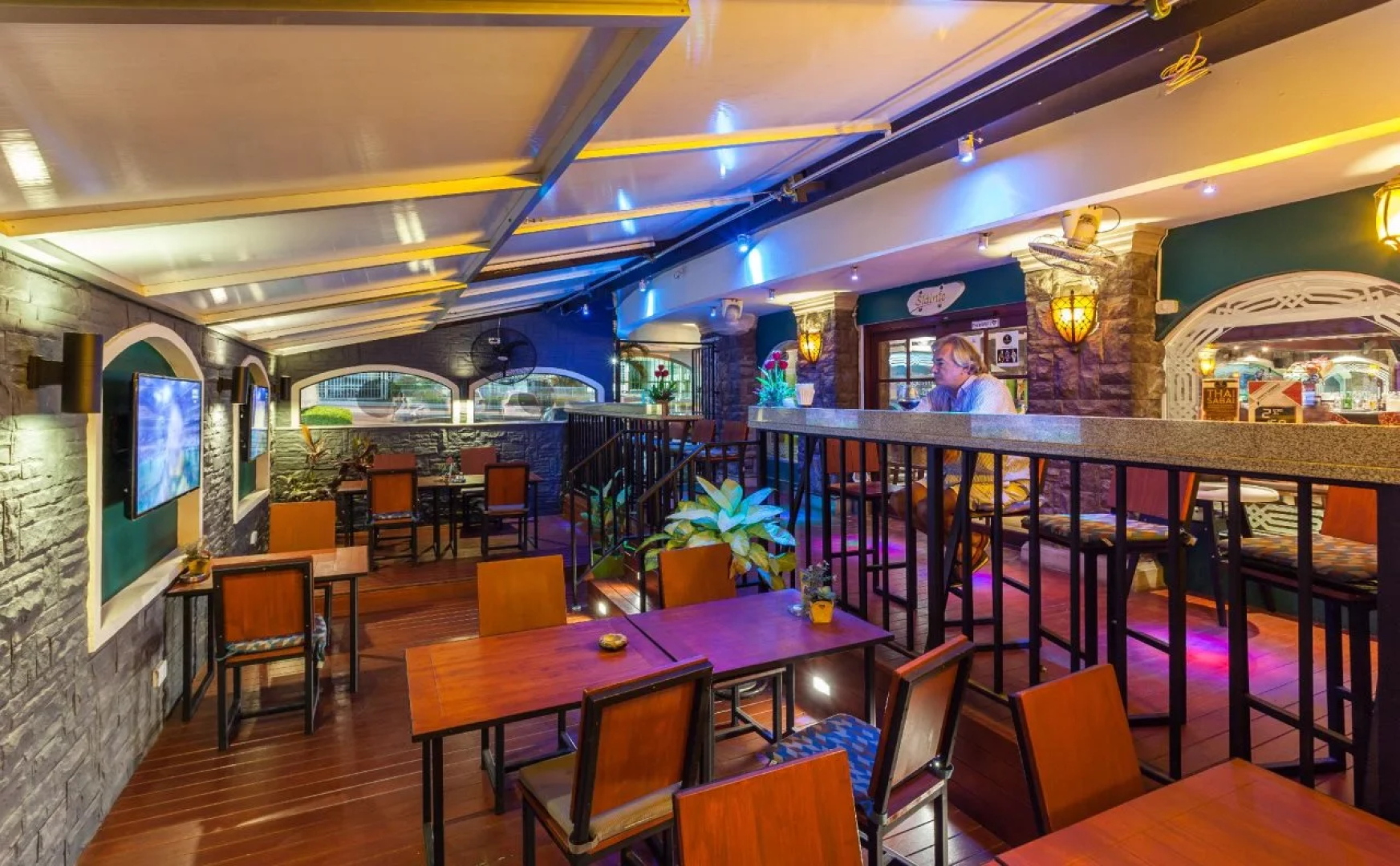 Tara Court Hotel