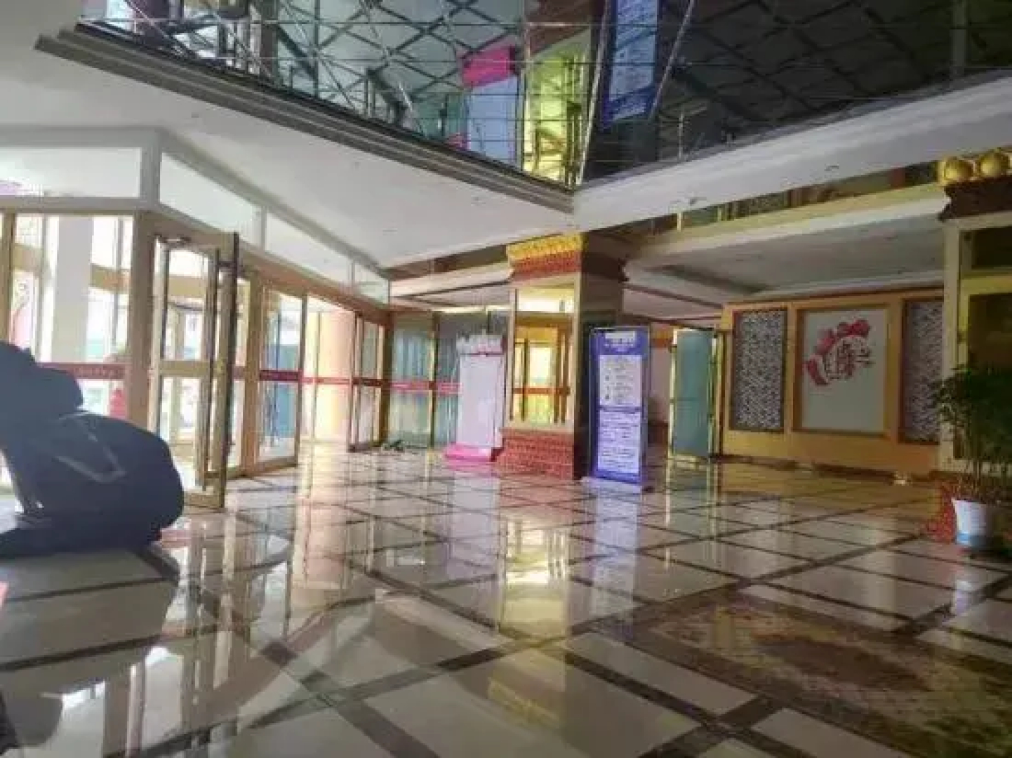 Yushu Yuer Temple Hotel