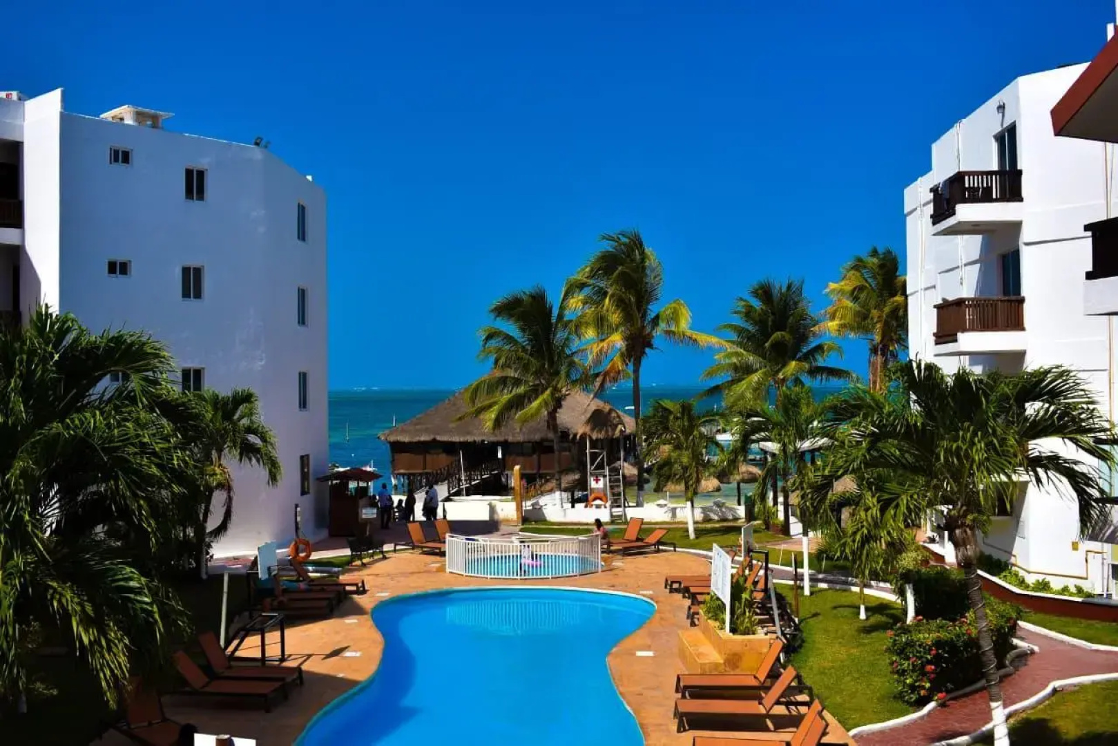 Hotel Imperial las Perlas
