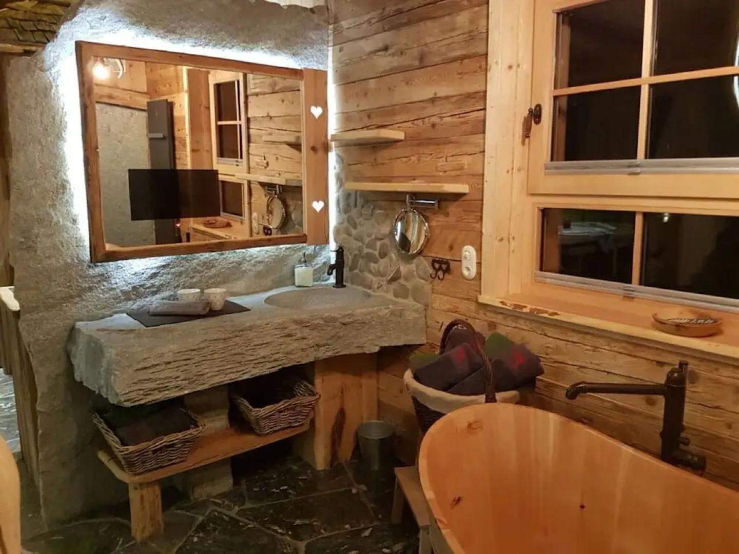 Wildererhutte Comfortable Holiday Residence