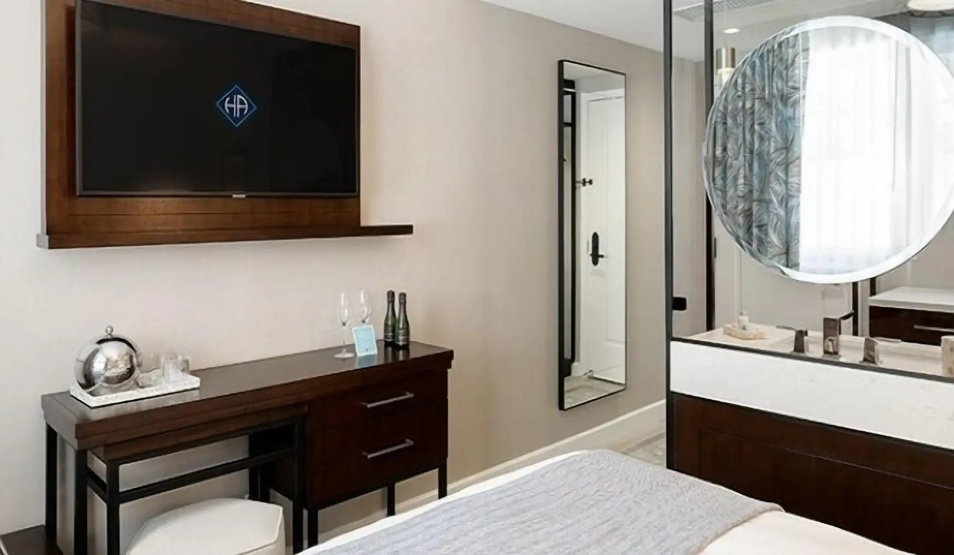 Hotel Atwater
