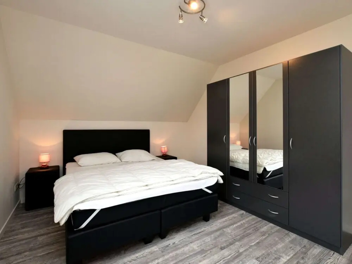 Holiday Home in Hastiere With Meuse Valley Views