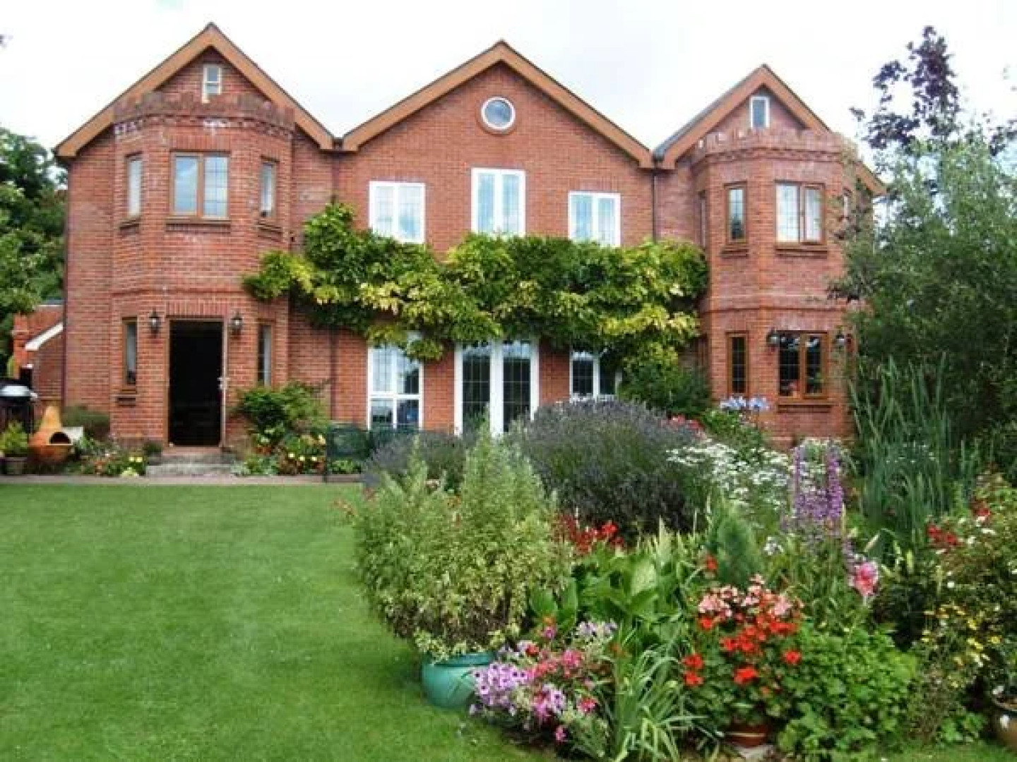 Mandalay Guest House