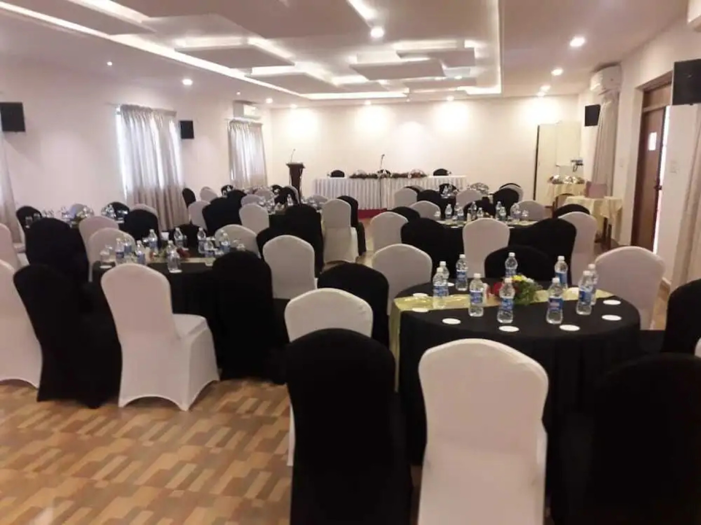 Village Royale, Calangute Beach