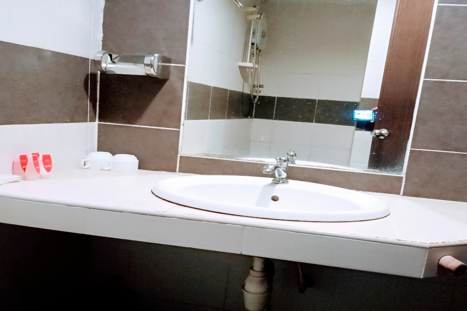 Perdana Hotel