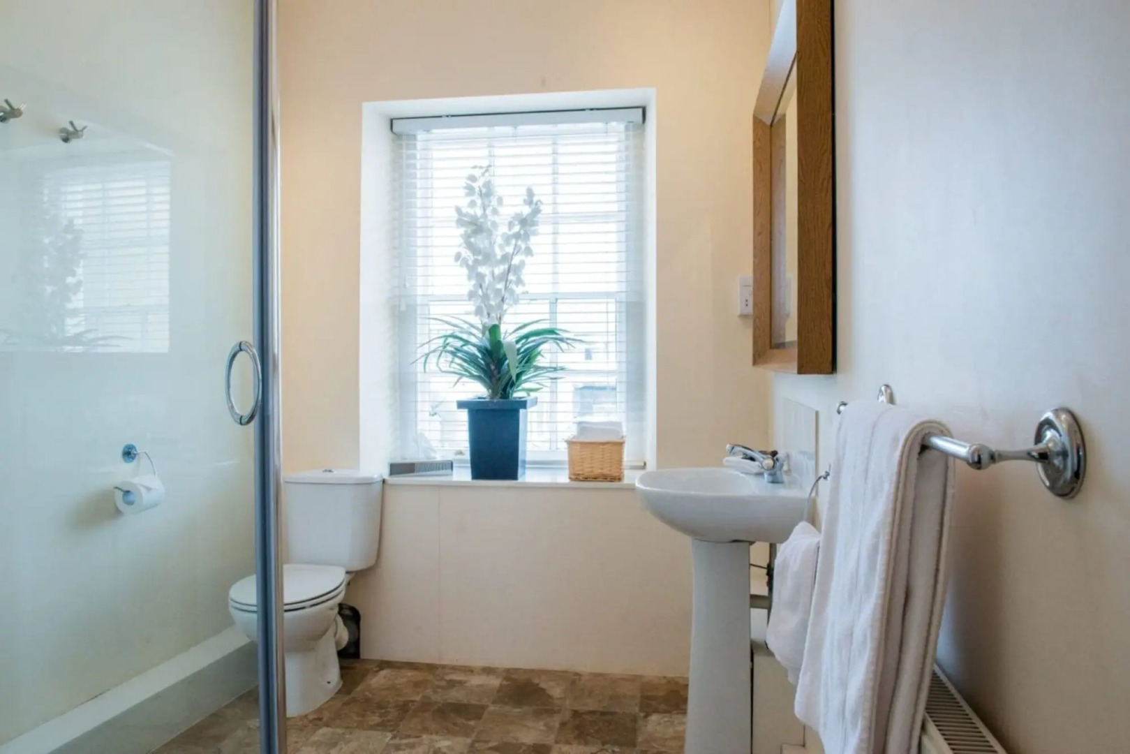 The Bear Hotel, Crickhowell