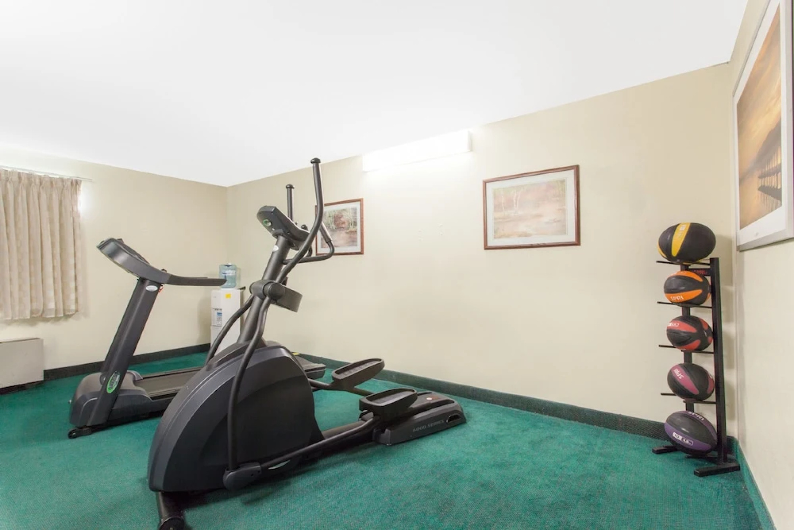 Days Inn Cortland/McGraw