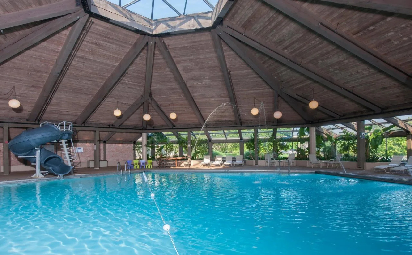 Indian Lakes Hotel