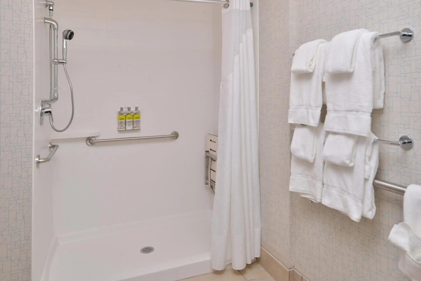 Holiday Inn Express & Suites West Melbourne by IHG